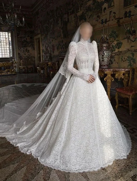 لباس عروس گیپور دانتل دنباله دار